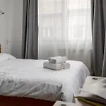 Dd Boutique *